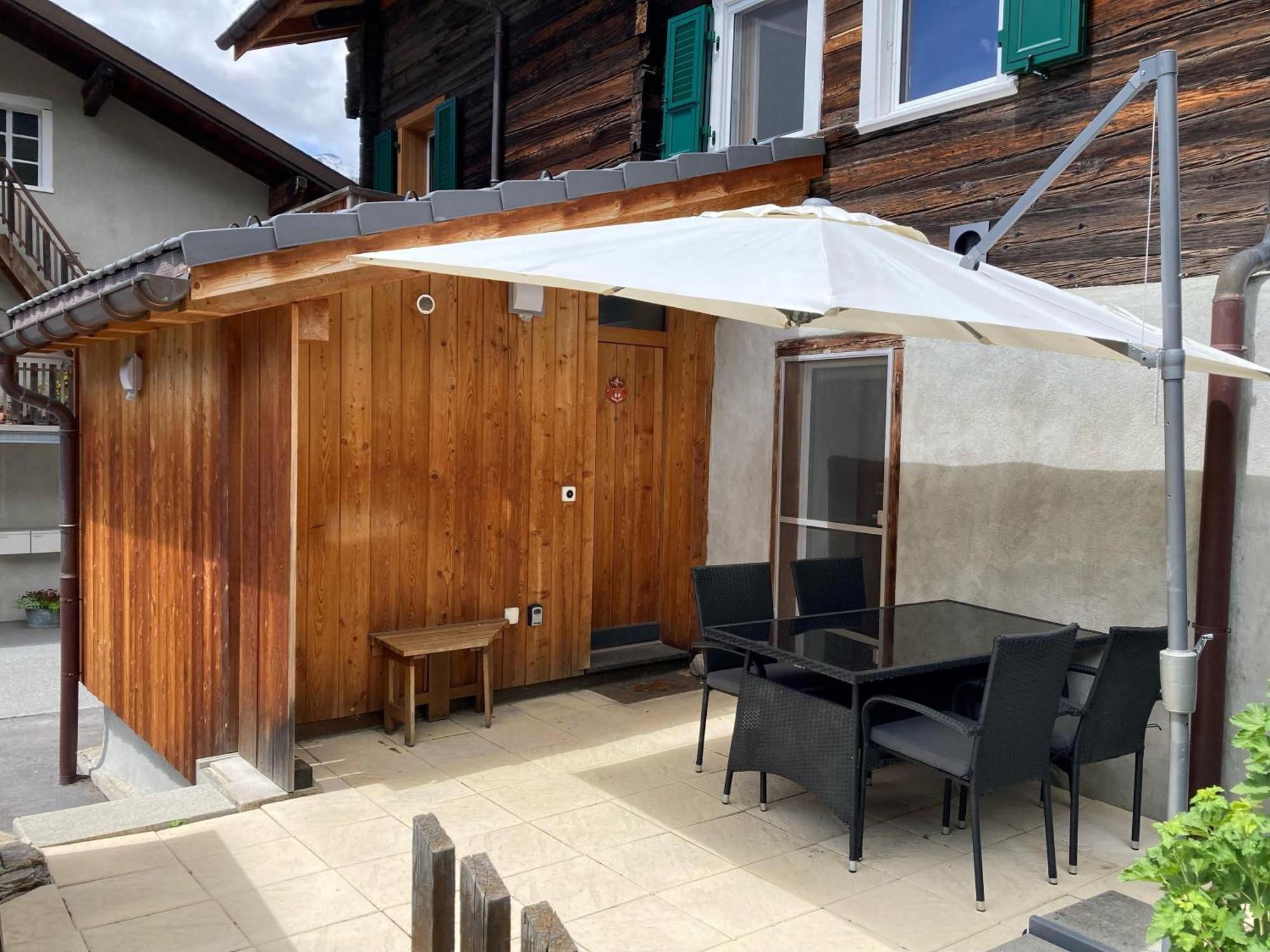Ferienwohnung Dorfbrunnu Ried-Brig Exterior photo